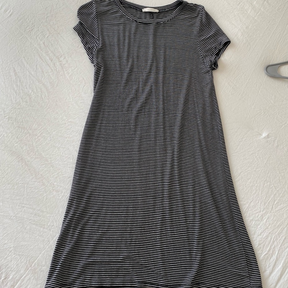 Black striped t shirt dress